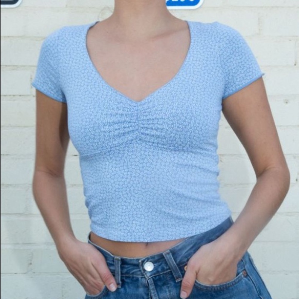 Brandy Melville Gina Top